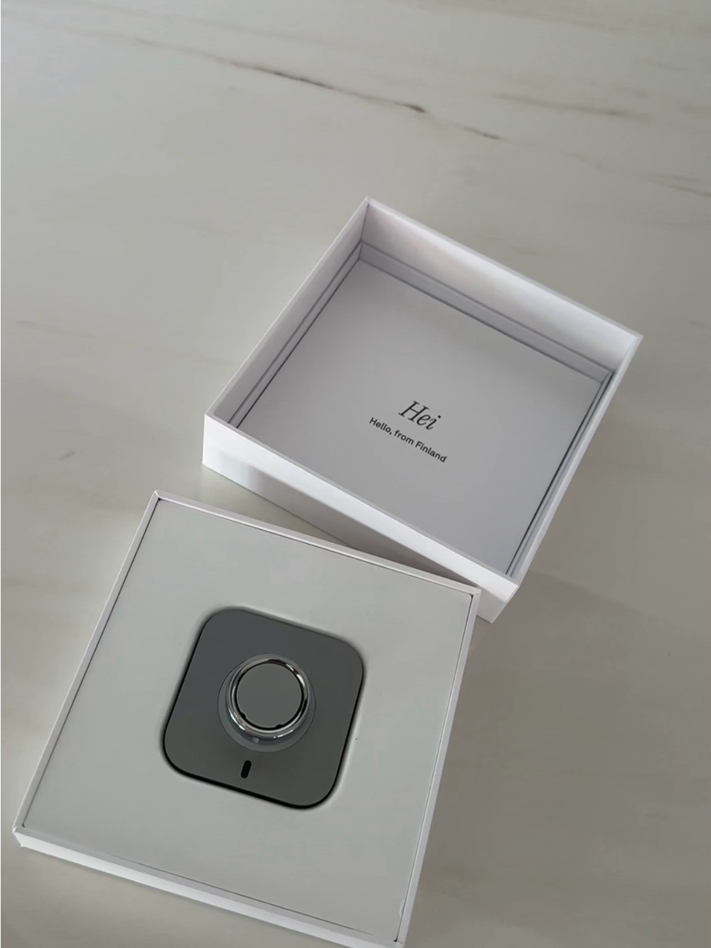 Smart Wearable Charger - Gray